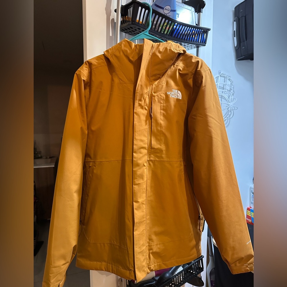 The North Face Men's Carto Triclimate Waterproof Hooded Jacket Brown/ Yellow